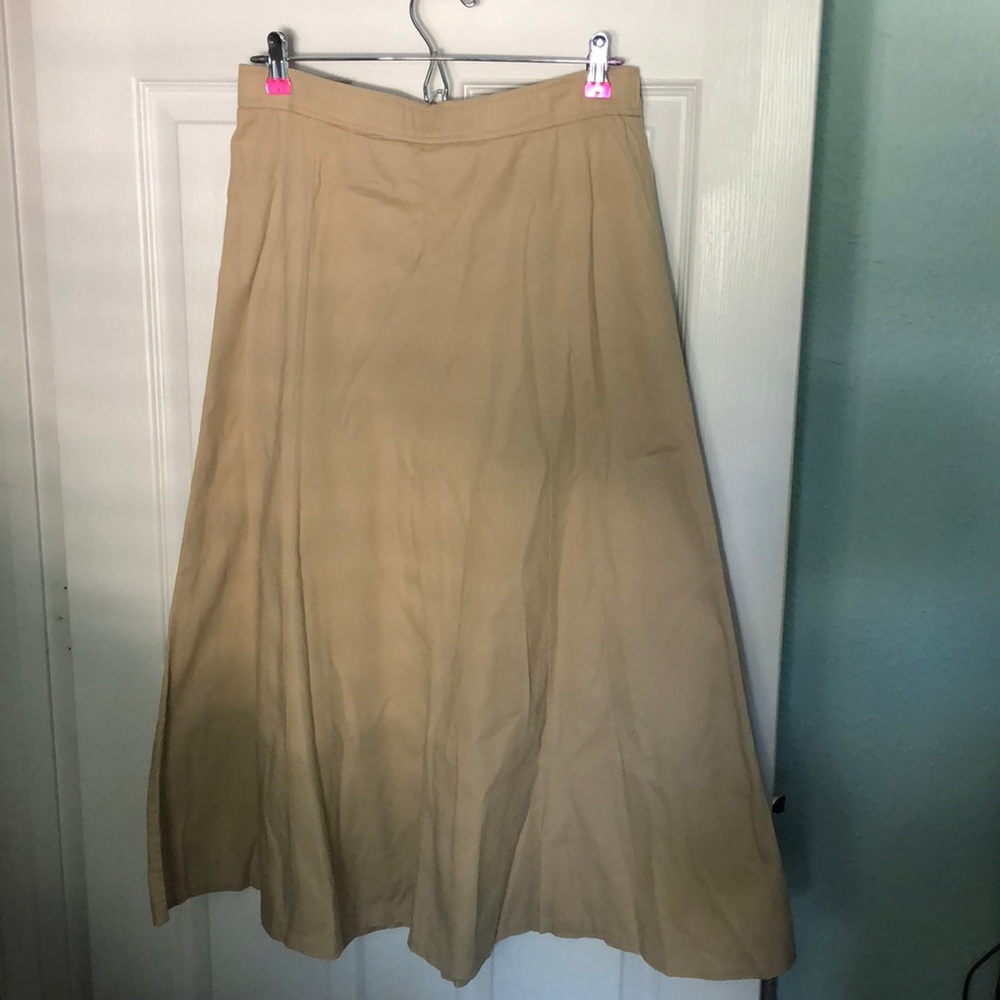 NWOT Ladies Khaki Maxi Skirt Size S (4-6)